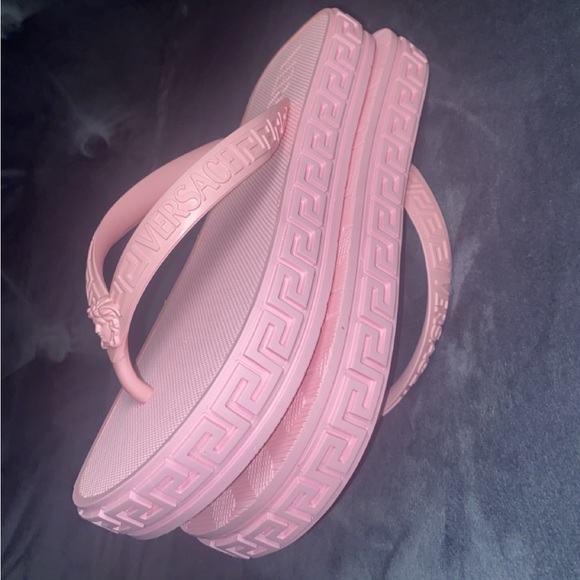 Versace Greca Sandals flip flops - Picture 5 of 7